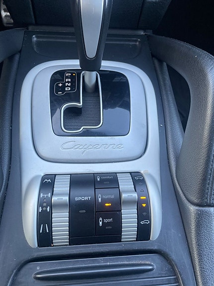 Porsche Cayenne S 13 of 14