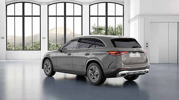 Mercedes-Benz GLC300 e 8 of 15