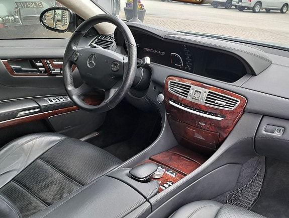 Mercedes-Benz CL63 12 of 30