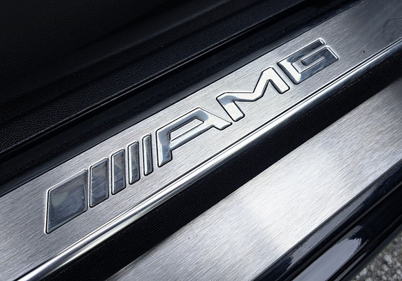 Mercedes-Benz CL63 21 of 30
