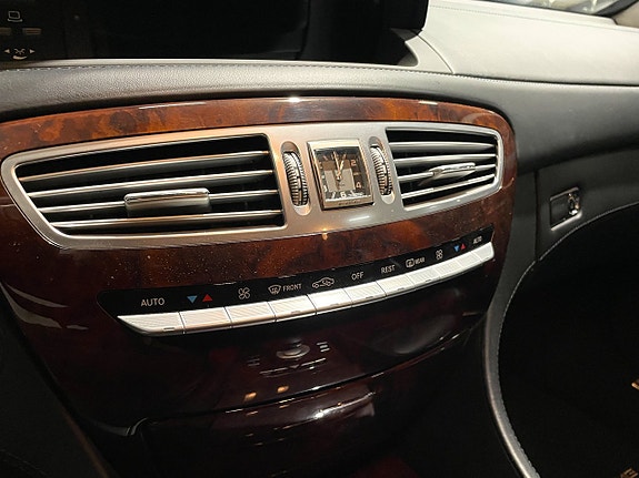 Mercedes-Benz CL63 17 of 30