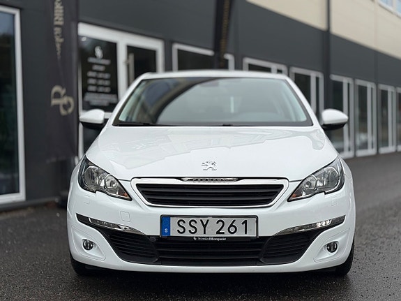 Peugeot 308 27 of 30