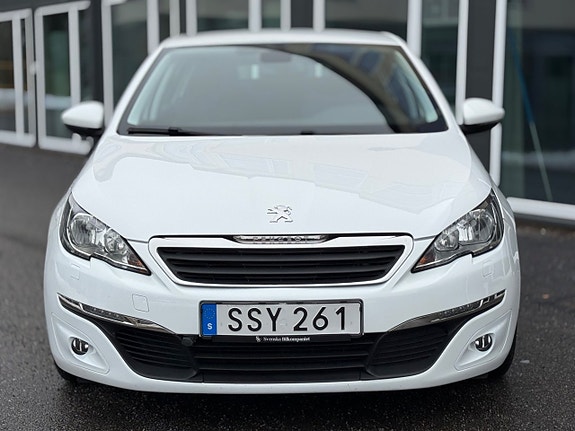 Peugeot 308 23 of 30