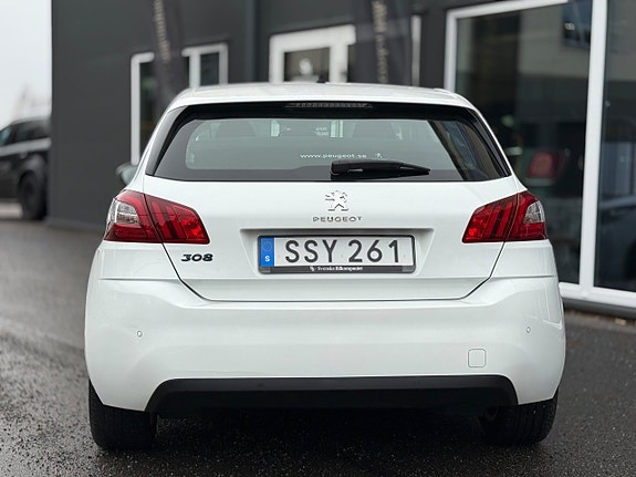 Peugeot 308 24 of 30