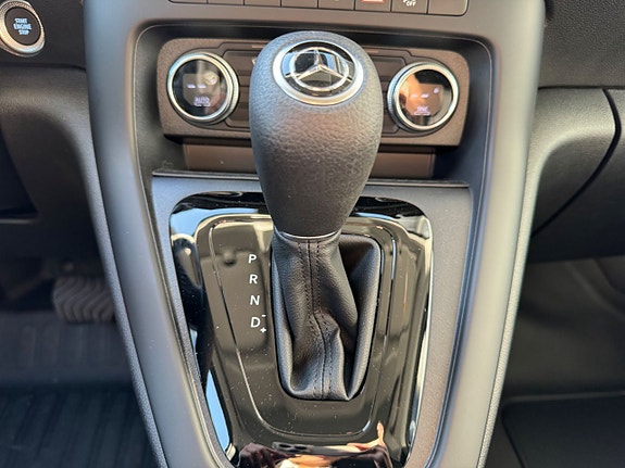 Mercedes-Benz eCitan 19 of 21