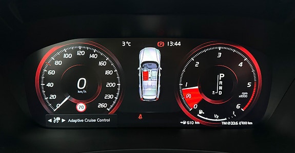 Volvo V60 16 of 18