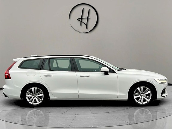 Volvo V60 5 of 5