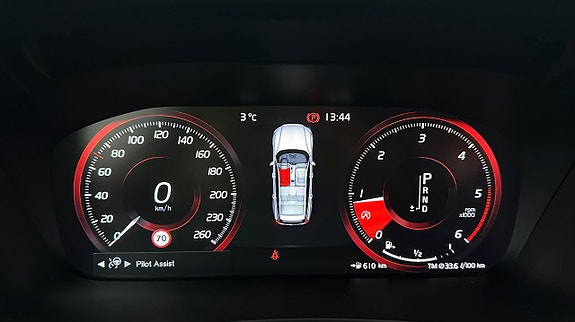 Volvo V60 15 of 18