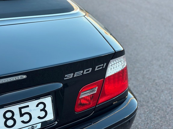 BMW 320 9 of 25