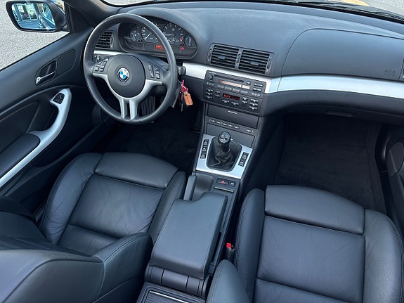 BMW 320 17 of 25
