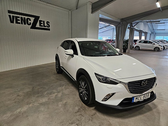 Mazda CX-3 2 of 12