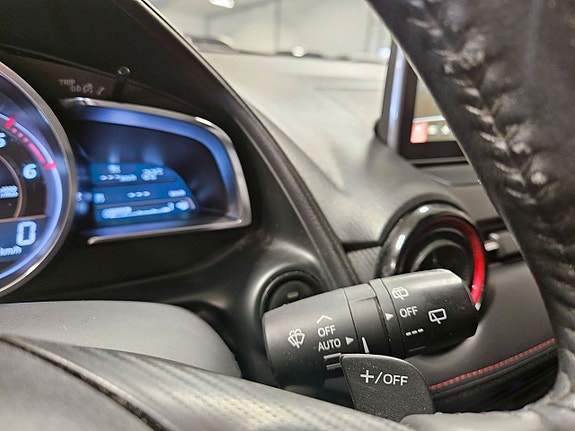 Mazda CX-3 10 of 12