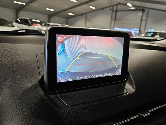Mazda CX-3 9 of 12