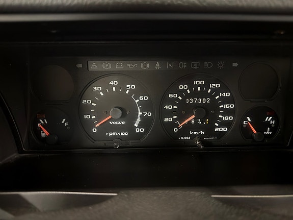 Volvo 360 22 of 27