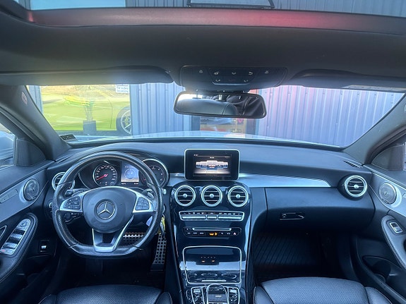 Mercedes-Benz C220 d 16 of 25