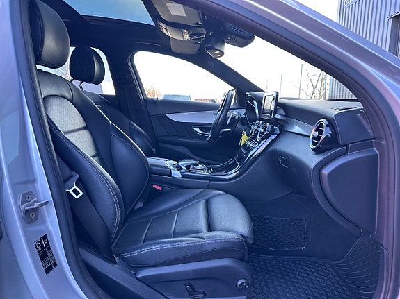 Mercedes-Benz C220 d 19 of 25