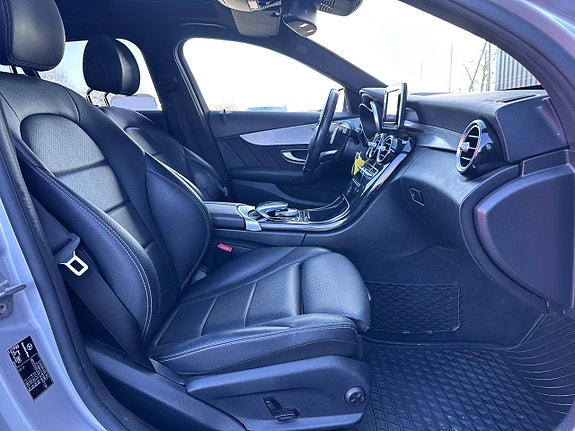 Mercedes-Benz C220 d 18 of 25