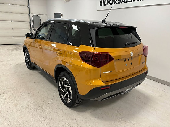 Suzuki Vitara 4 of 5