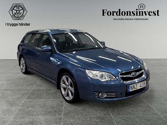 Subaru Legacy 7 of 14