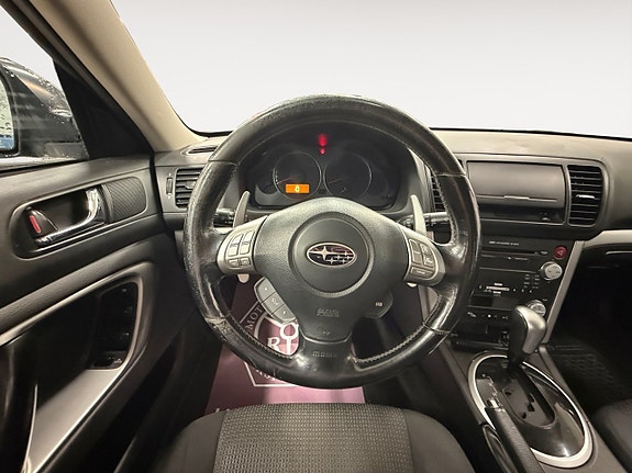Subaru Legacy 12 of 14