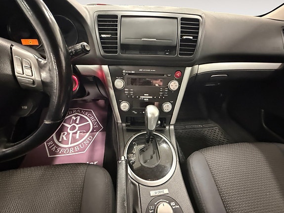 Subaru Legacy 11 of 14