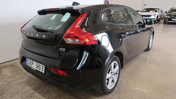 Volvo V40 4 of 5