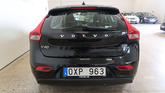 Volvo V40 5 of 5