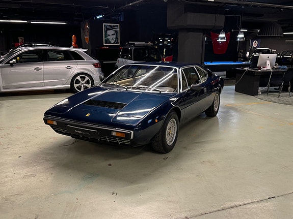 Ferrari 308 2 of 5