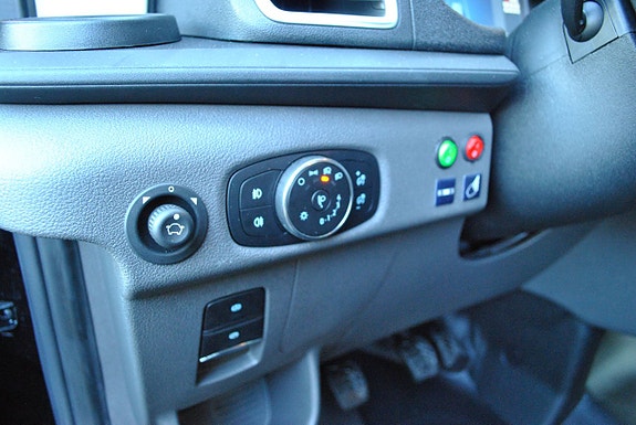 Ford Transit 17 of 22