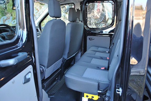 Ford Transit 11 of 22