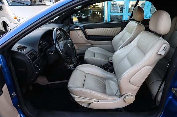 Opel Astra 9 of 12