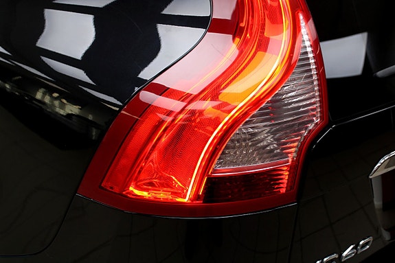 Volvo XC60 21 of 22
