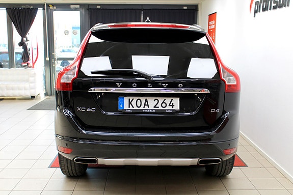 Volvo XC60 7 of 22