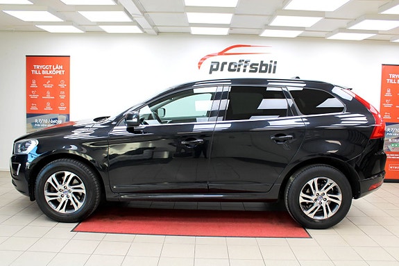 Volvo XC60 2 of 22