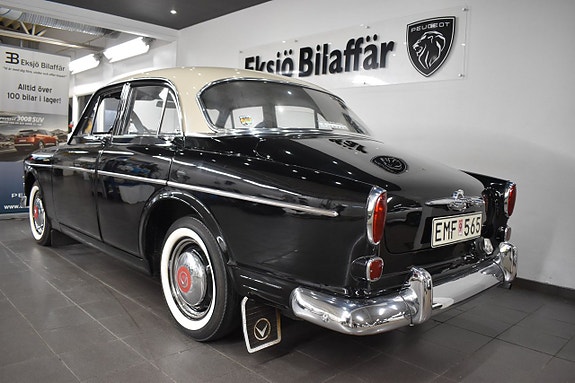 Volvo Amazon 2 of 5