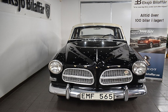 Volvo Amazon 3 of 5