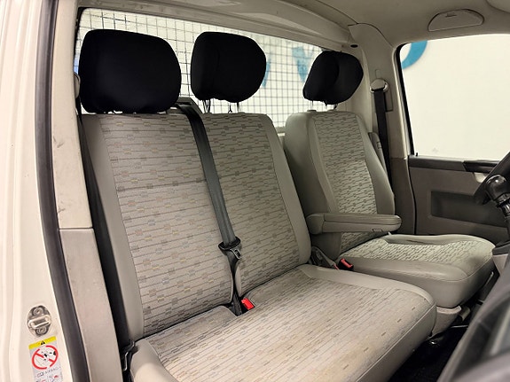 Volkswagen Transporter 8 of 11