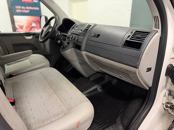 Volkswagen Transporter 6 of 11