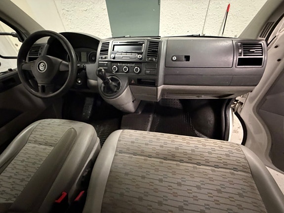 Volkswagen Transporter 9 of 11