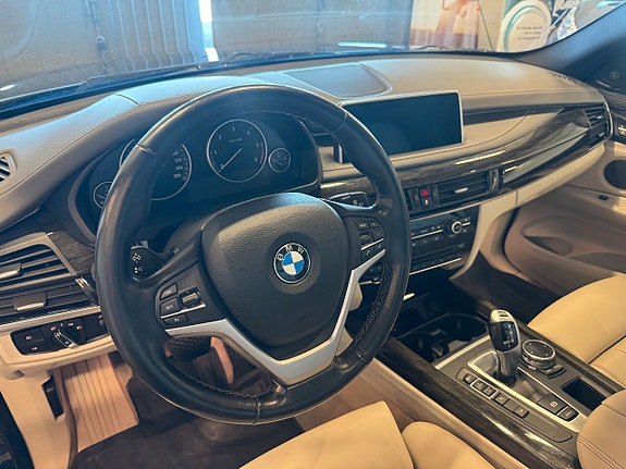 BMW X5 15 of 24