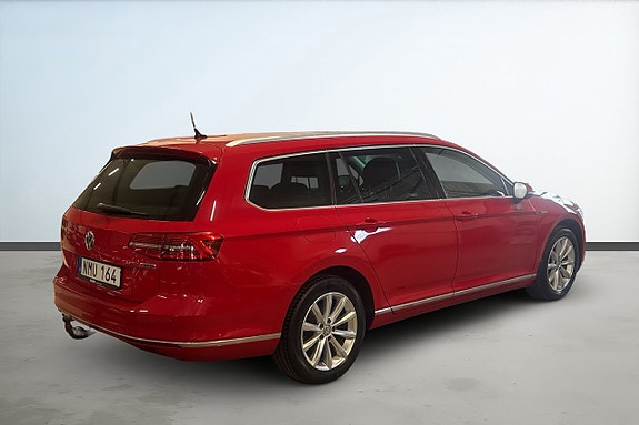Volkswagen Passat 4 of 5