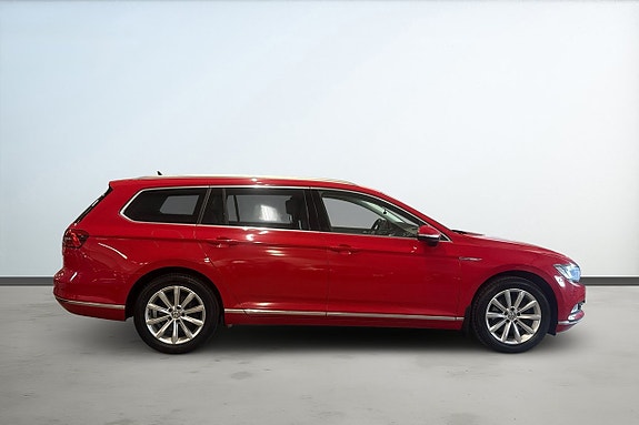 Volkswagen Passat 5 of 5