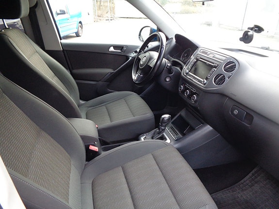 Volkswagen Tiguan 8 of 13