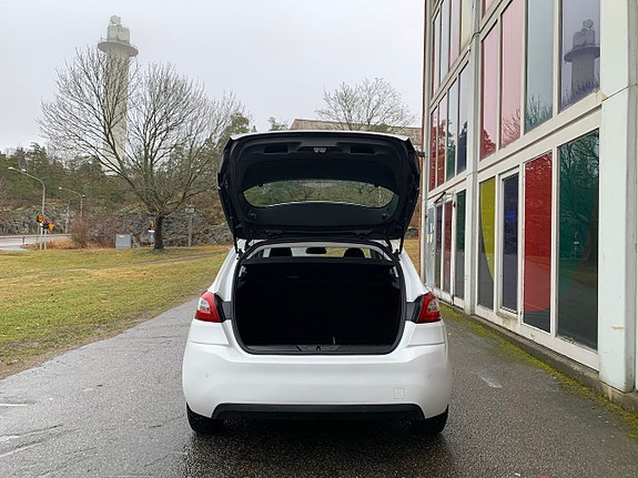 Peugeot 308 21 of 22