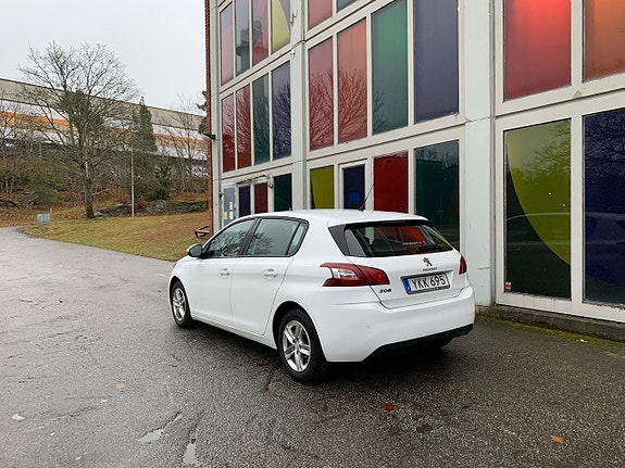 Peugeot 308 20 of 22