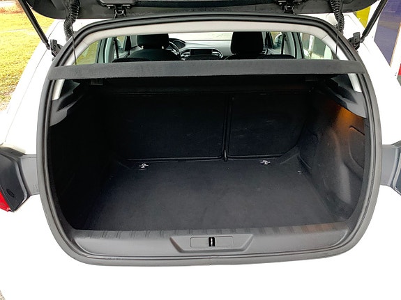 Peugeot 308 22 of 22