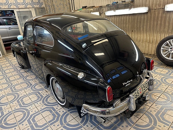 Volvo PV 15 of 19