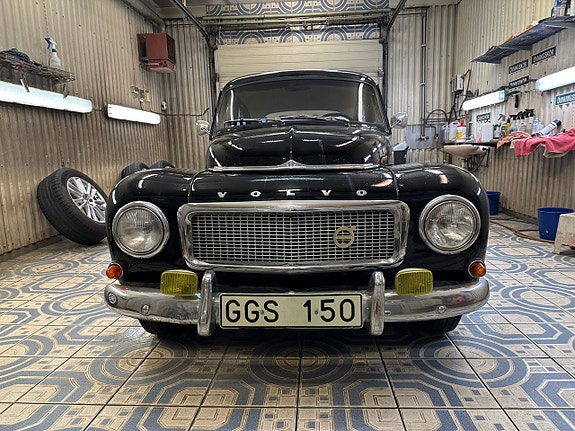 Volvo PV 9 of 19