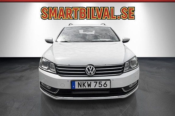 Volkswagen Passat 7 of 27