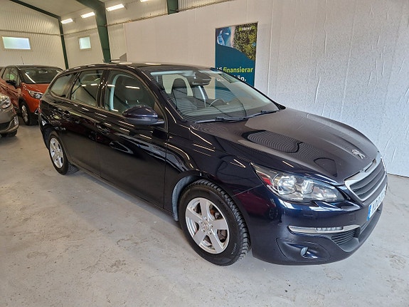 Peugeot 308 13 of 16